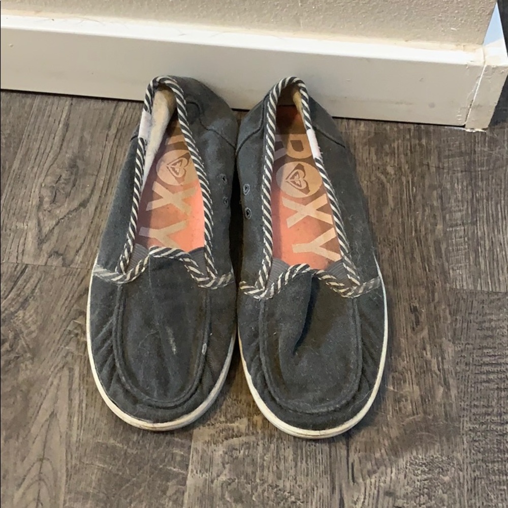 Roxy slip ons
